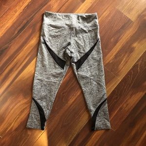 Forever 21 Crop Workout Leggings